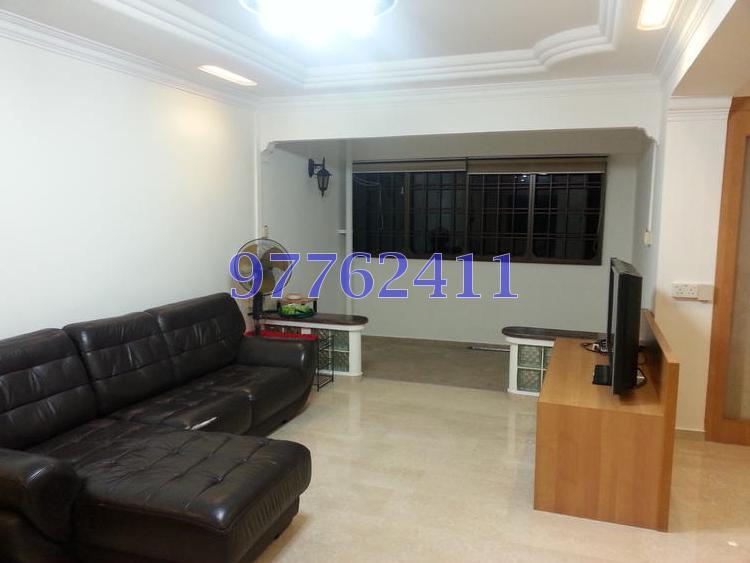 Blk 579 Hougang Avenue 4 (Hougang), HDB Executive #115482352